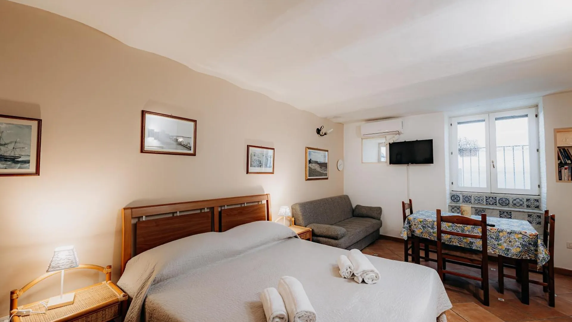 Apartment Case Vacanze Vista Mare Syracuse Italy